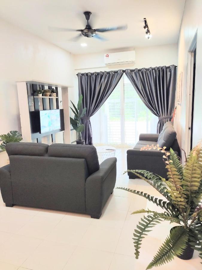 Vila Private Pool Cassa Dinies, Wifi , Bbq,10 Pax Rantau Panjang Exteriér fotografie
