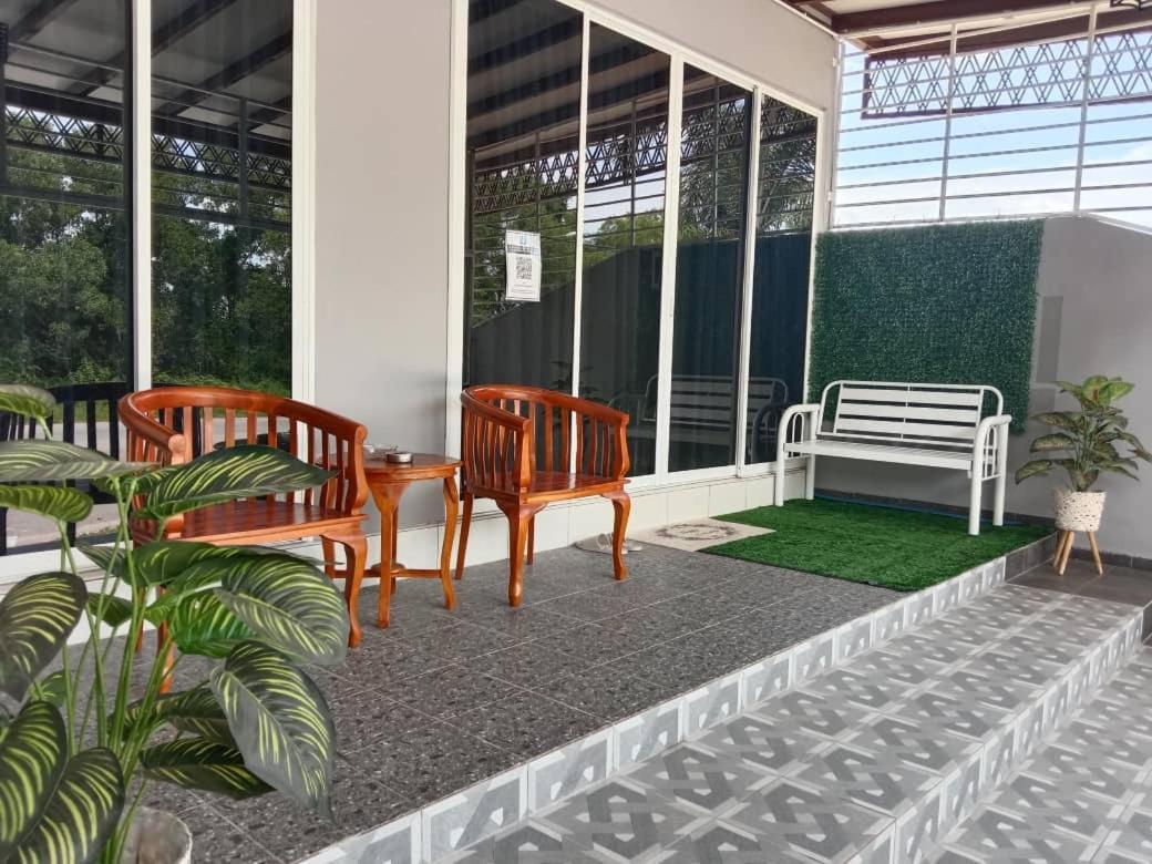 Vila Private Pool Cassa Dinies, Wifi , Bbq,10 Pax Rantau Panjang Exteriér fotografie