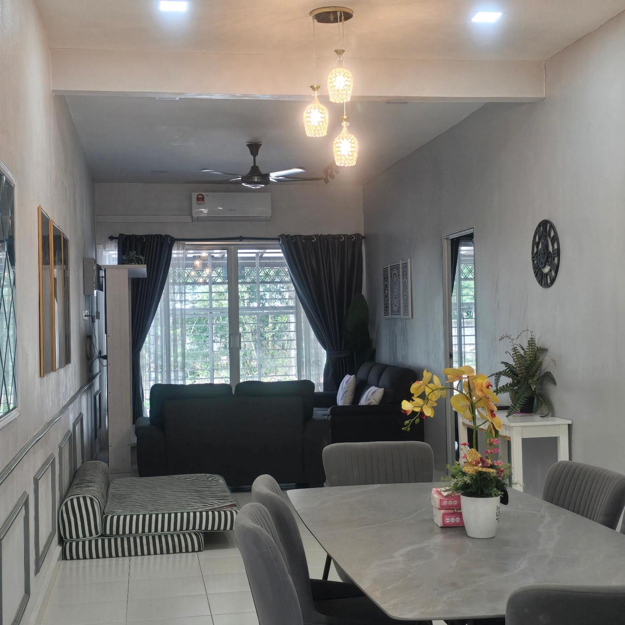 Vila Private Pool Cassa Dinies, Wifi , Bbq,10 Pax Rantau Panjang Exteriér fotografie
